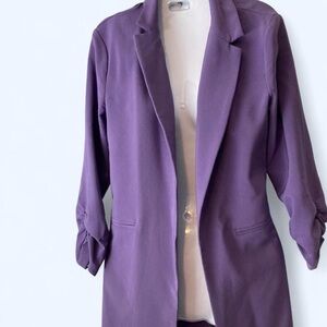 Purple long blazer with  scrunched sleeves S